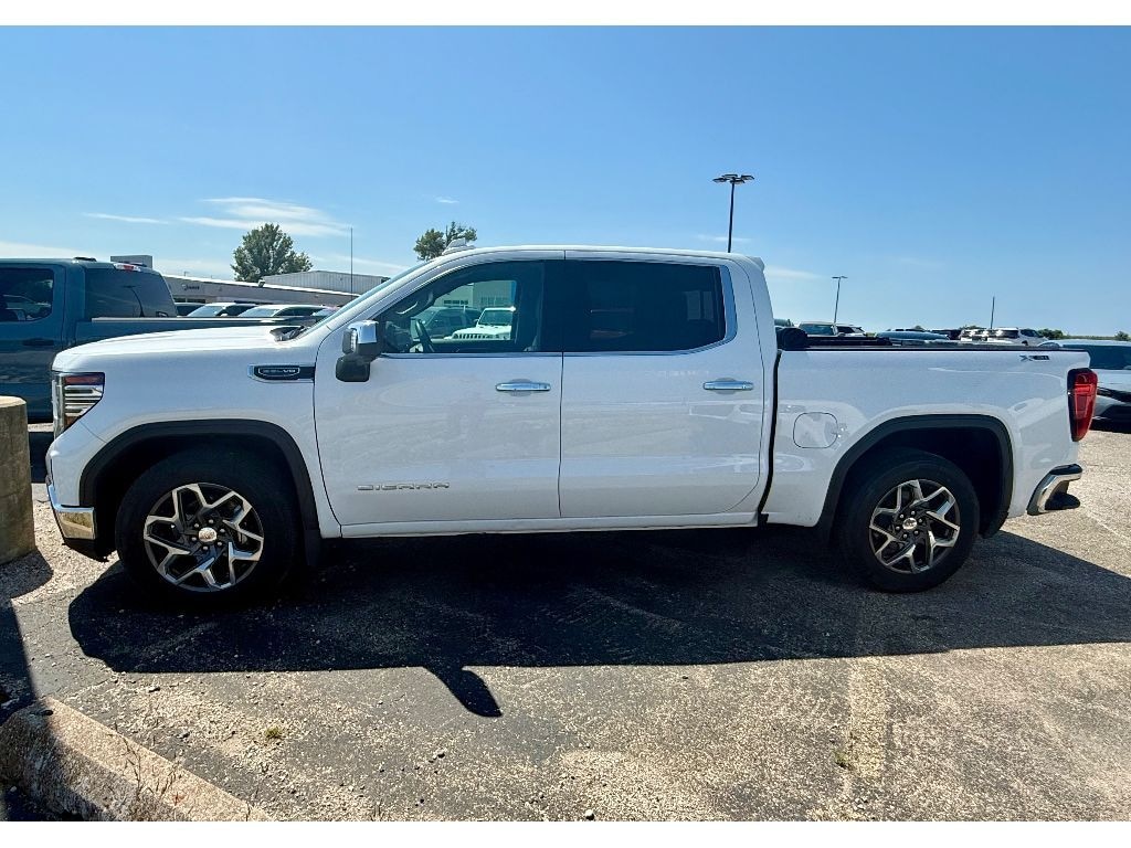 Used 2023 GMC Sierra 1500 SLT Truck Crew Cab