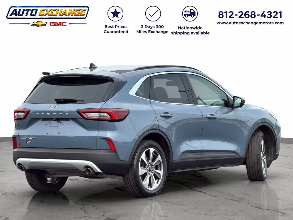 Used 2025 Ford Escape Platinum SUV