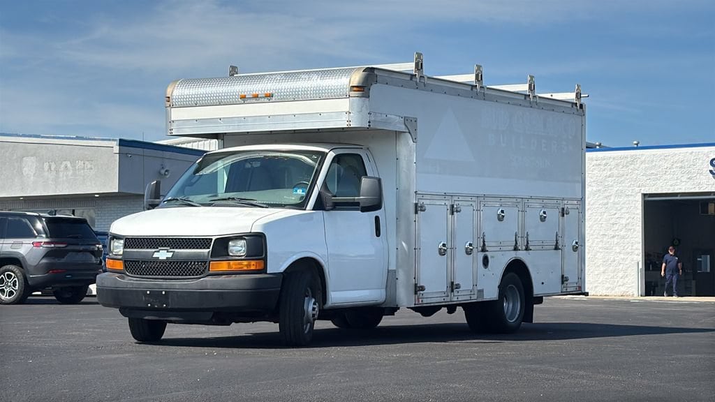 Used 2016 Chevrolet Express Cutaway 3500 Work Van Cutaway Van