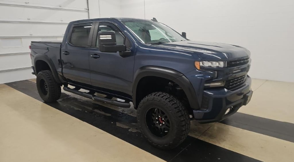 Used 2021 Chevrolet Silverado 1500 RST Truck Crew Cab