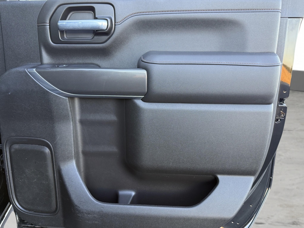 2022 GMC Sierra 2500HD AT4 - Photo 24
