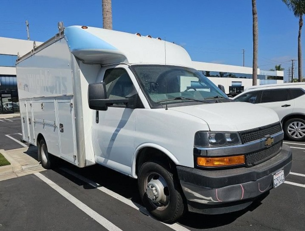 Used 2020 Chevrolet Express Cutaway 3500 Cutaway Van