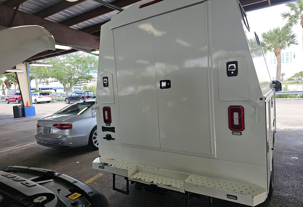 Used 2018 Ford F-550 Chassis XL Truck Super Cab