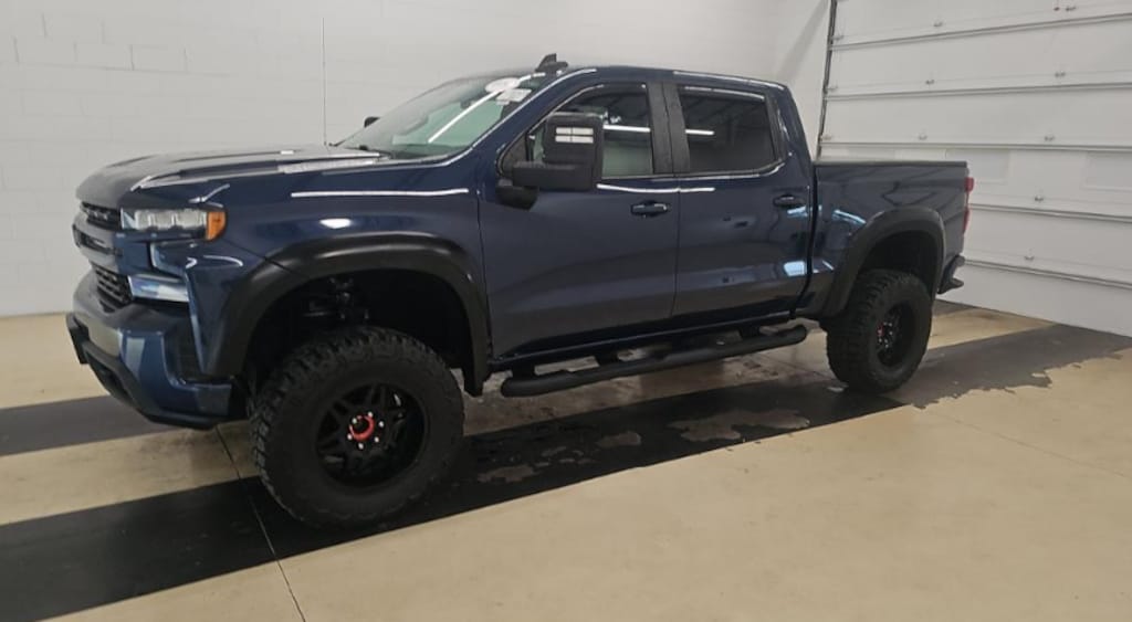 Used 2021 Chevrolet Silverado 1500 RST Truck Crew Cab