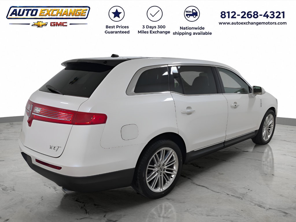 Used 2018 Lincoln MKT Reserve SUV