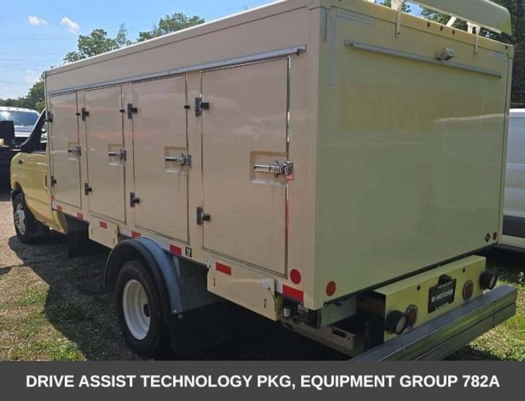 Used 2022 Ford E-Series Cutaway