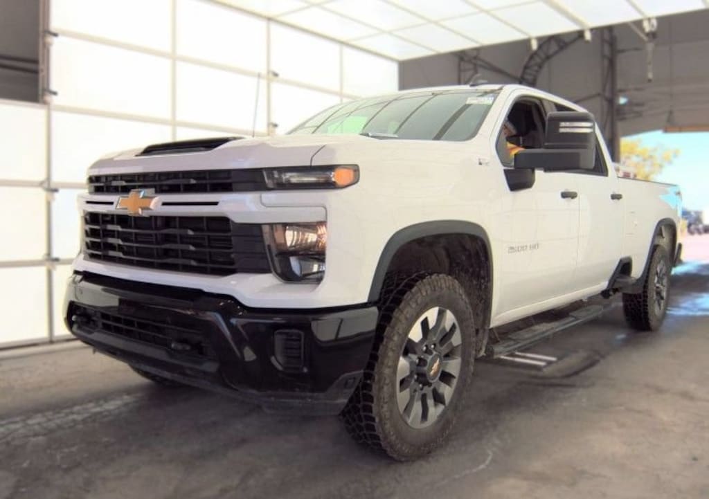 Used 2024 Chevrolet Silverado 2500 HD Custom Truck