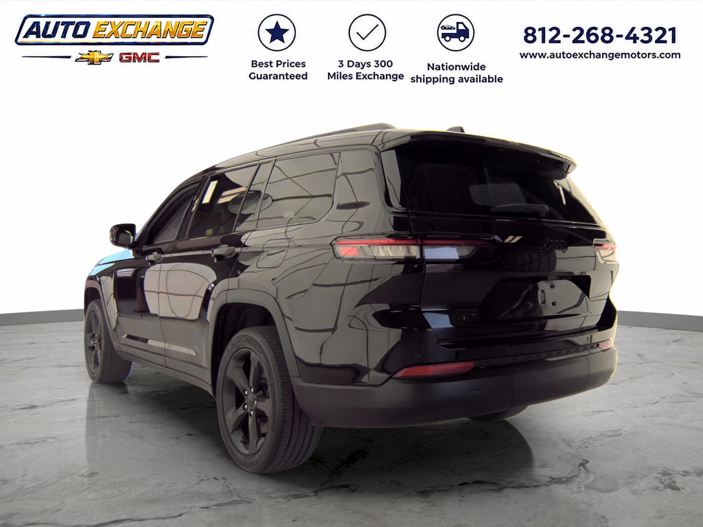 Used 2023 Jeep Grand Cherokee L Laredo SUV
