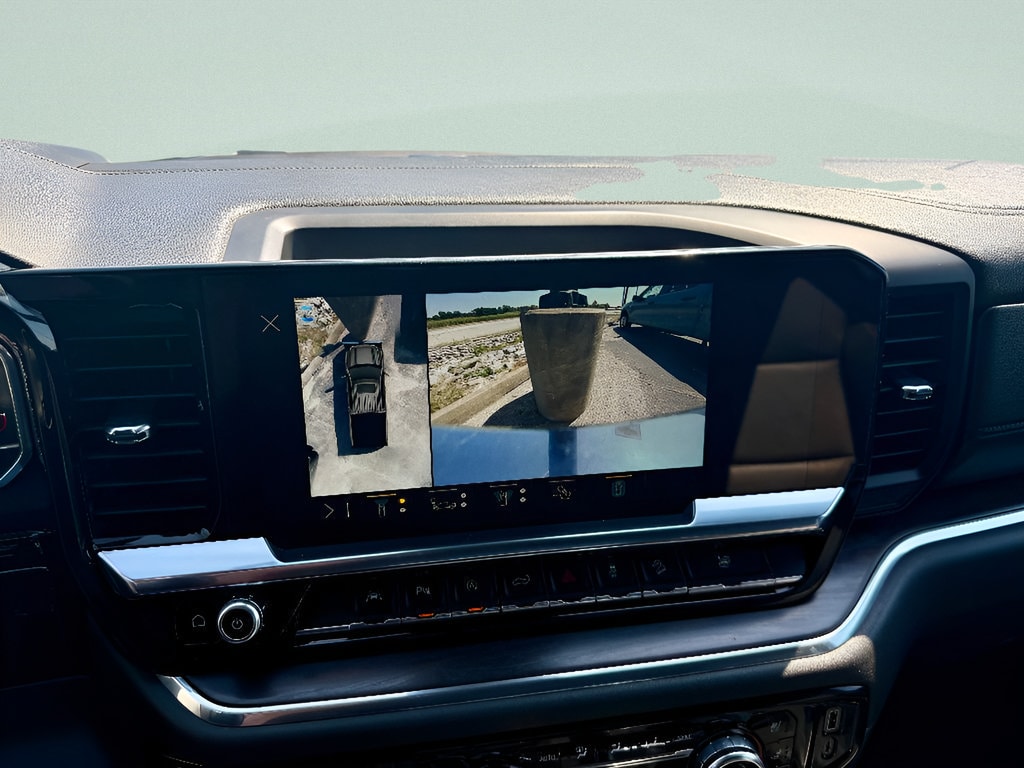 2023 GMC Sierra 1500 SLT - Photo 16