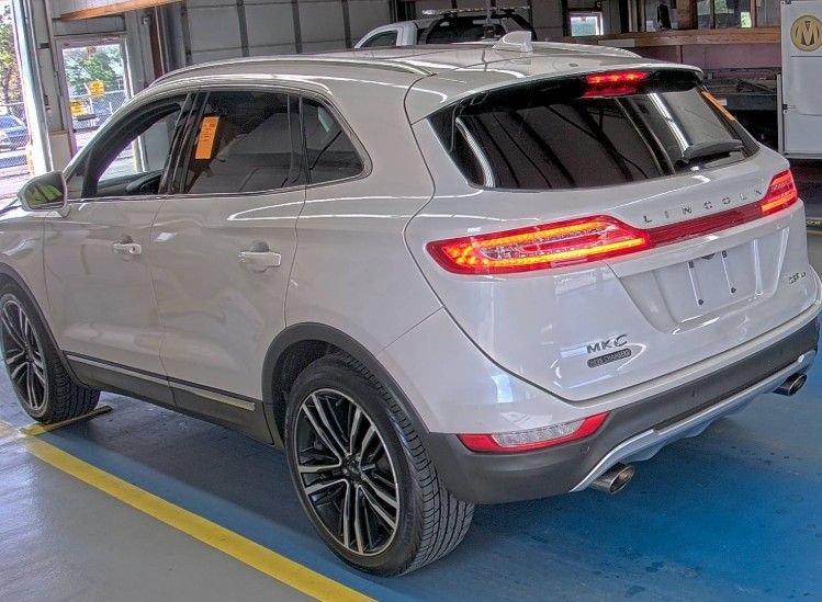 Used 2018 Lincoln MKC Reserve with VIN 5LMTJ3DH4JUL21022 for sale in Sullivan, IN