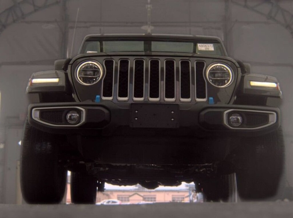 Used 2022 Jeep Wrangler Unlimited 4xe Sahara SUV