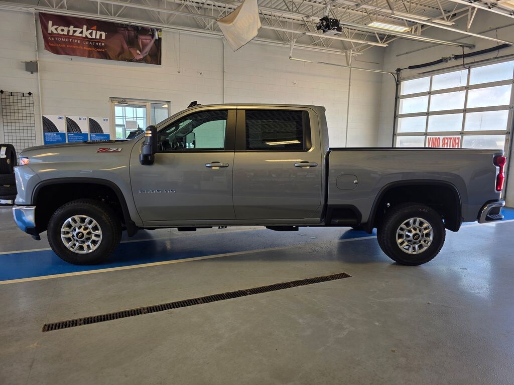 New 2026 Chevrolet Silverado 2500 HD LT Truck Crew Cab