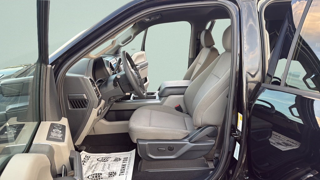 Used 2022 Ford Super Duty F-350 DRW XL Truck Crew Cab