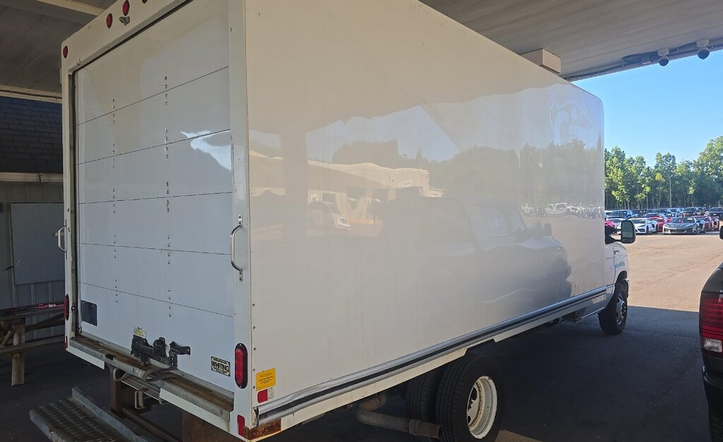 Used 2023 Ford E-450 Cutaway Base Truck