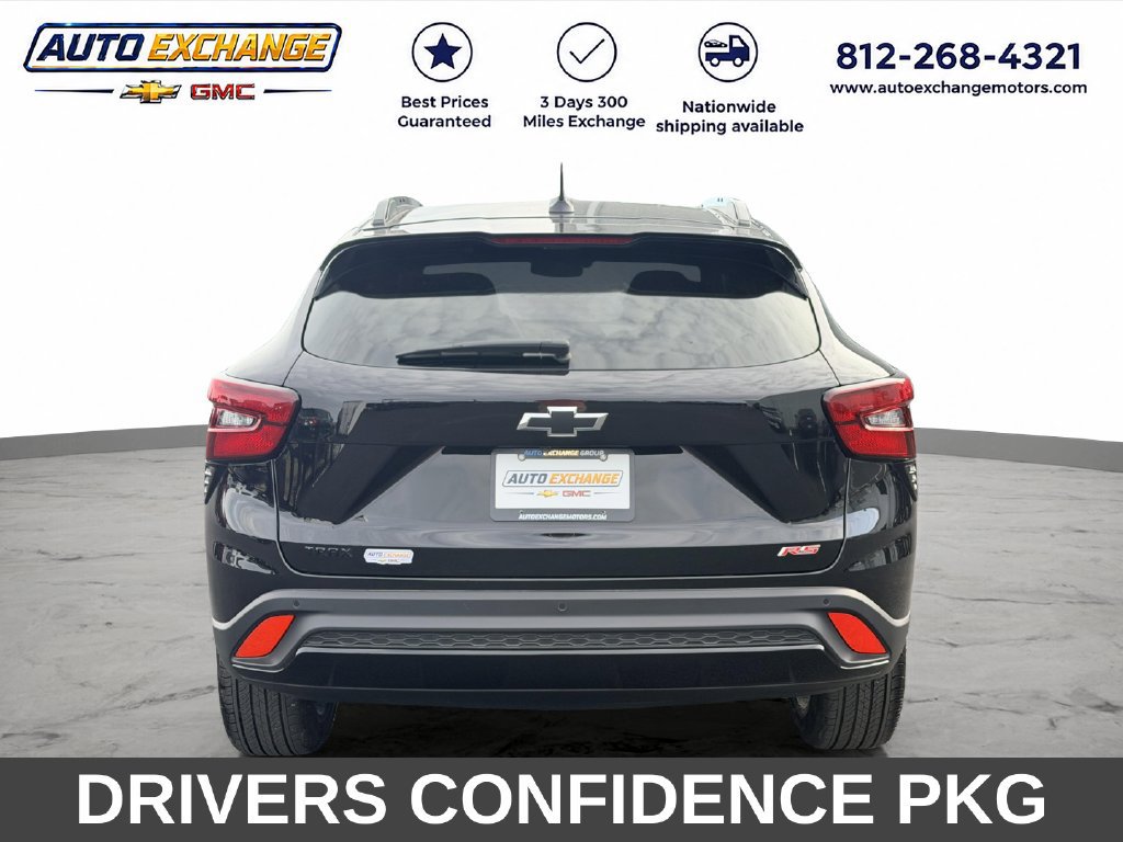 Used 2025 Chevrolet Trax 2RS SUV