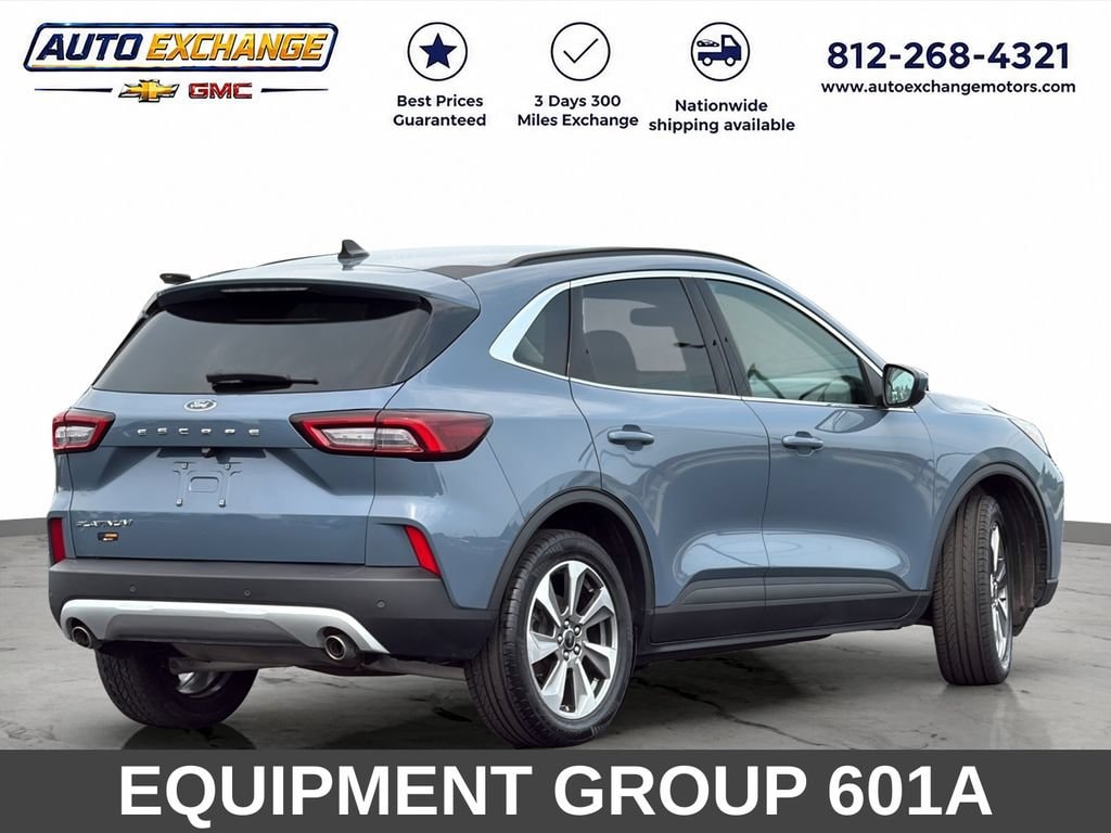 Used 2025 Ford Escape Platinum SUV