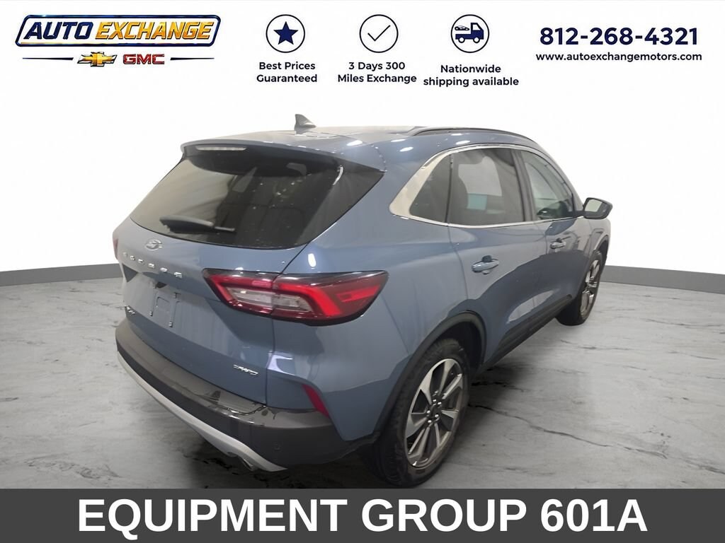 Used 2025 Ford Escape Platinum SUV