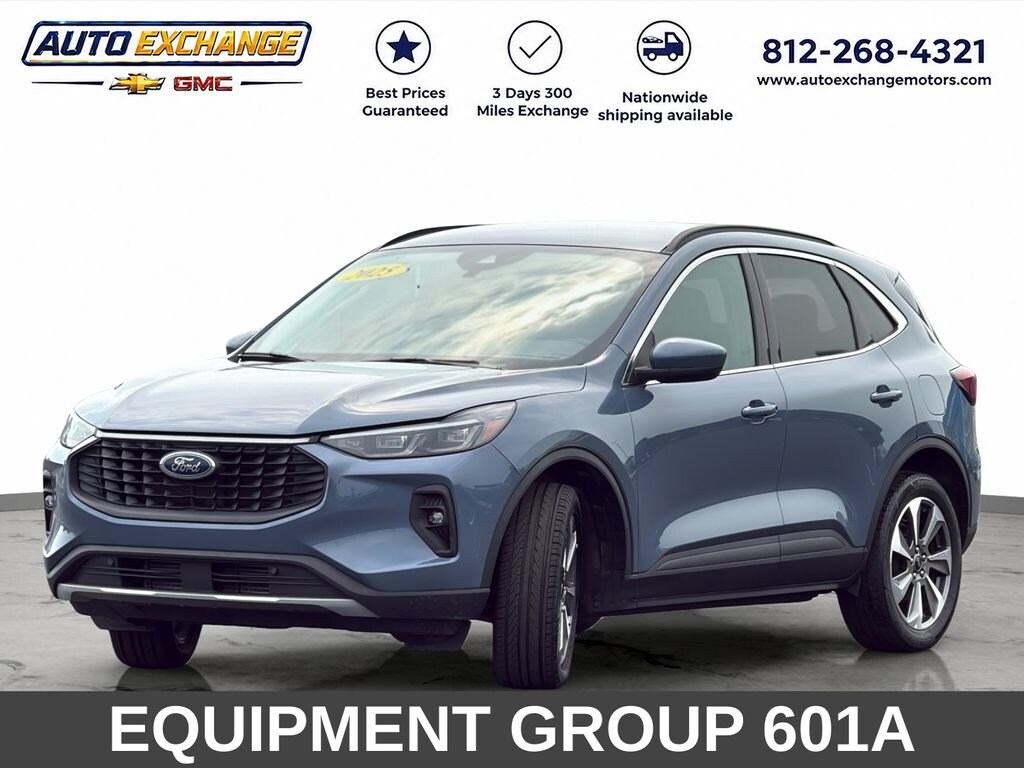 Used 2025 Ford Escape Platinum SUV