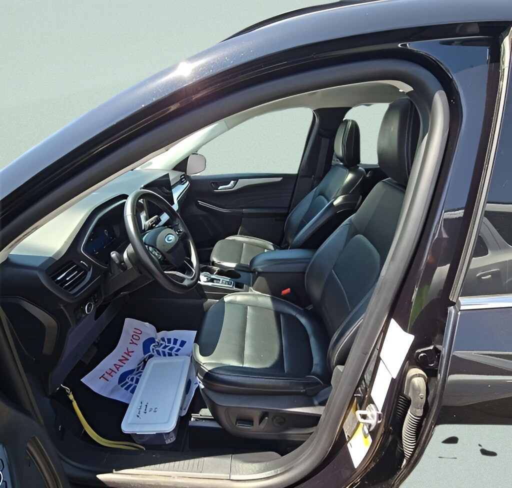 Used 2025 Ford Escape Platinum SUV