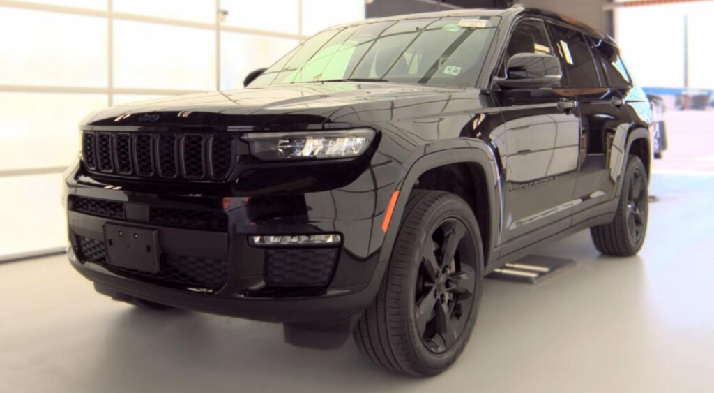 Used 2023 Jeep Grand Cherokee L Limited SUV
