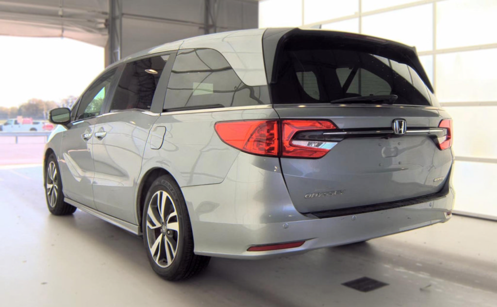 Used 2023 Honda Odyssey Touring