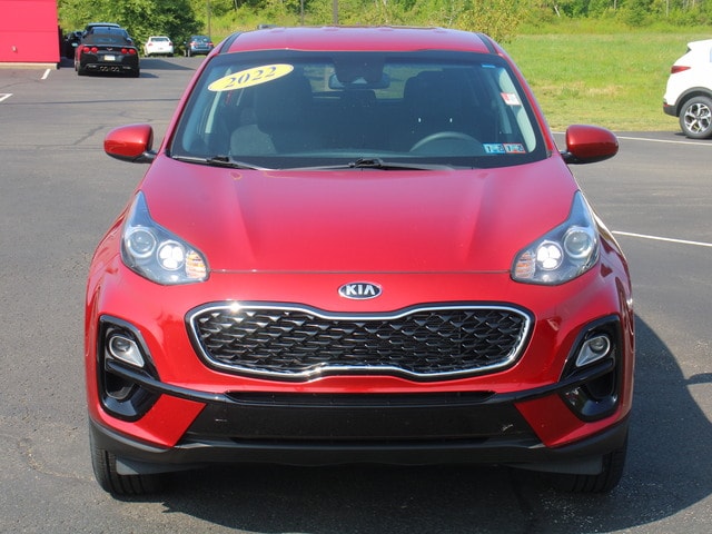 Used 2022 Kia Sportage LX with VIN KNDPMCAC2N7957967 for sale in Waterford, PA