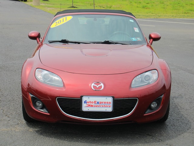 Used 2011 Mazda MX-5 Miata Touring with VIN JM1NC2LF5B0214106 for sale in Waterford, PA