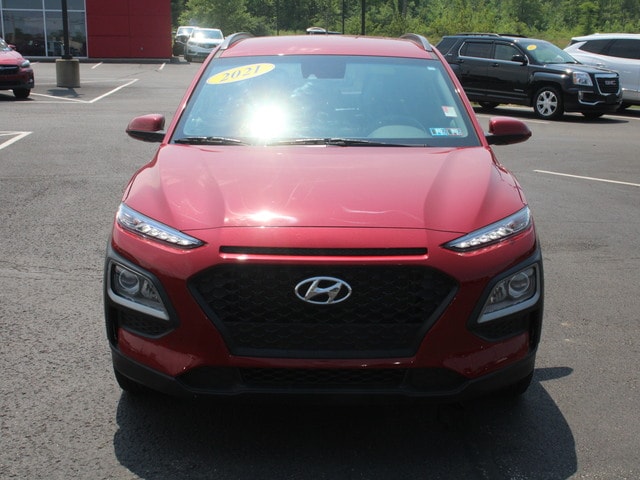 Used 2021 Hyundai Kona SEL with VIN KM8K2CAAXMU658818 for sale in Waterford, PA