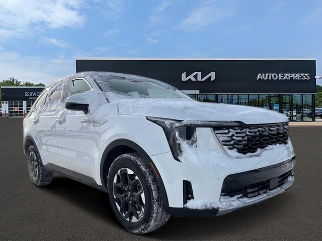 2024 Kia Sorento S's photo