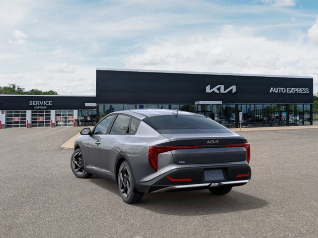 2025 Kia K4 EX photo 4