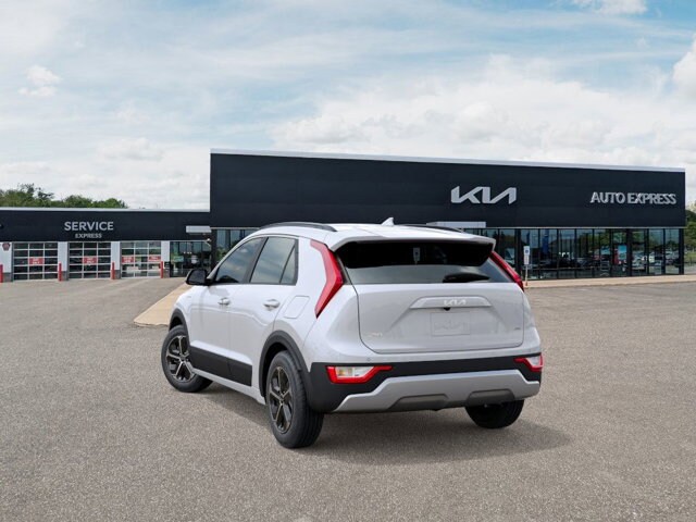 2025 Kia Niro Plug-In Hybrid EX photo 4