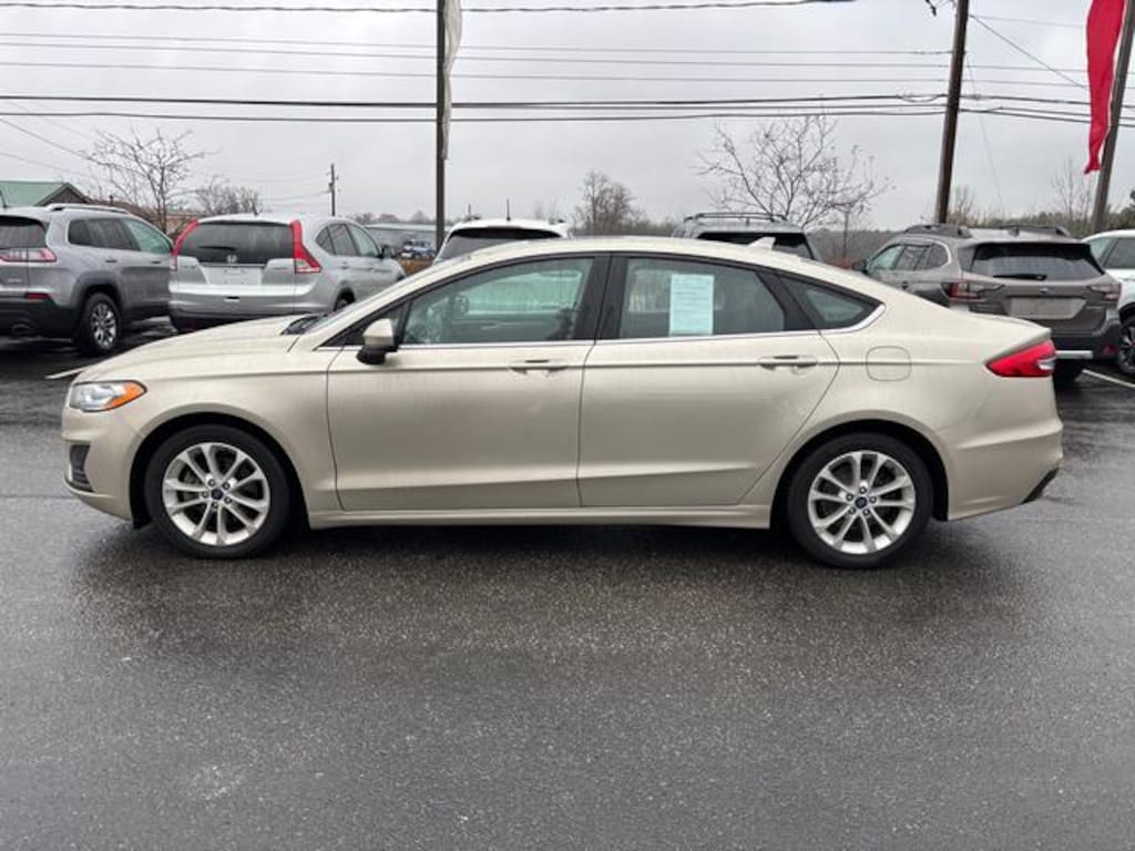 Used 2019 Ford Fusion Hybrid SE FWD Sedan