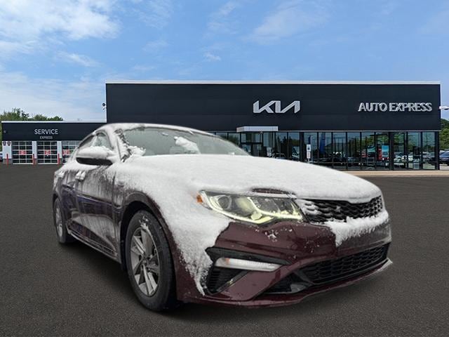 2020 Kia Optima LX's photo