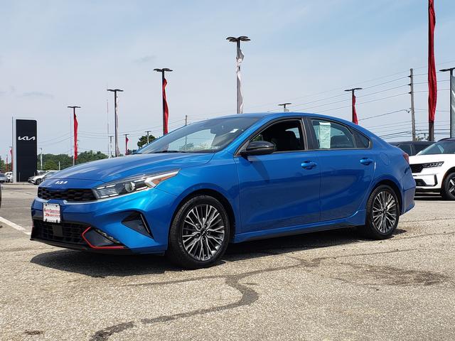 2022 Kia Forte GT-Line photo 3