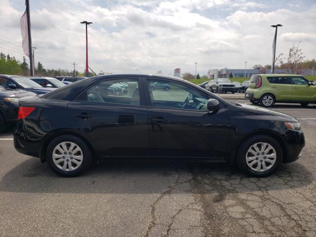 Used 2013 Kia Forte Sdn Auto EX Sedan