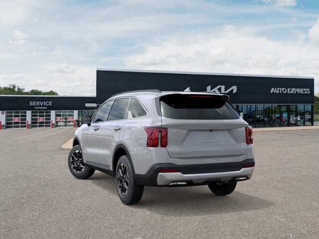 2026 Kia Sorento S photo 2