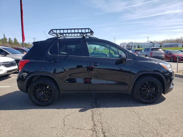 Used 2021 Chevrolet Trax LT with VIN KL7CJPSB5MB340981 for sale in Waterford, PA