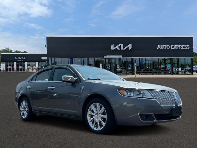 2011 Lincoln MKZ V6's photo