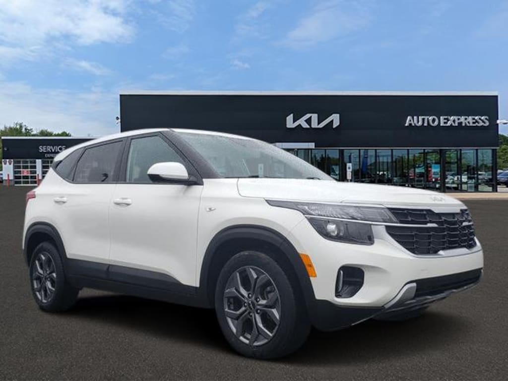 Certified 2024 Kia Seltos LX IVT AWD SUV