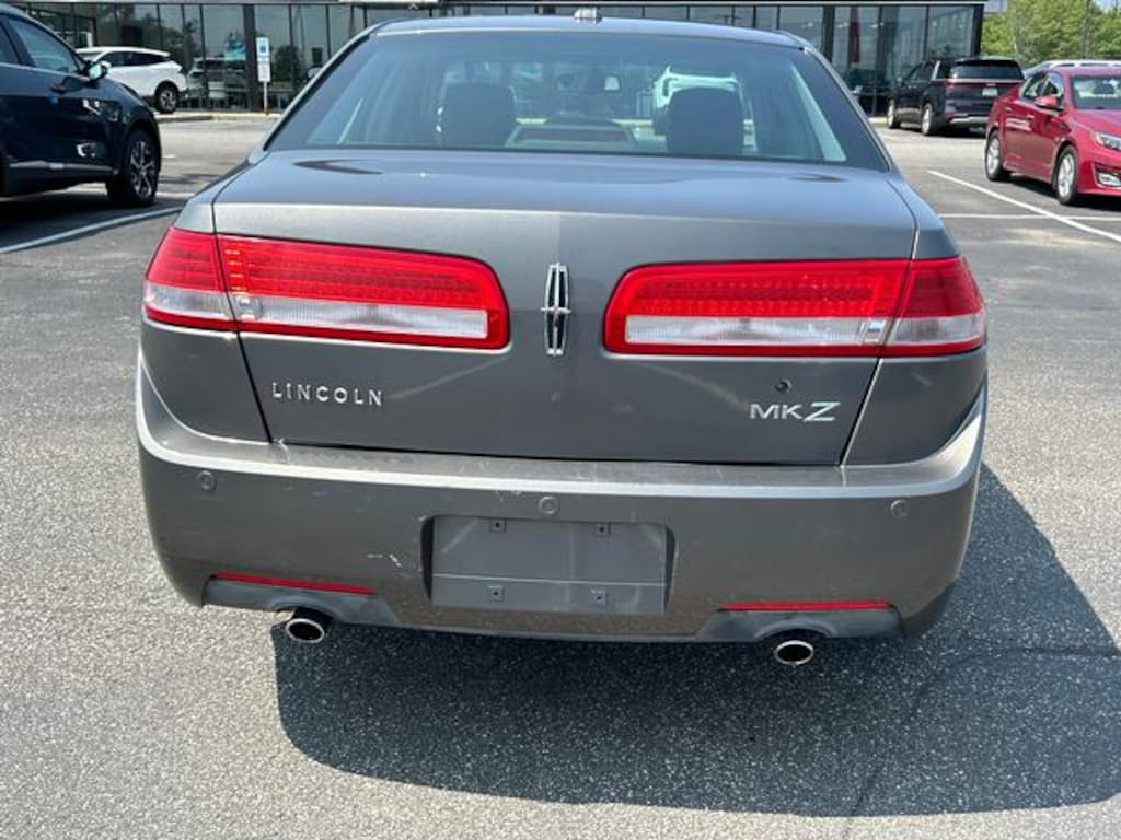 Used 2011 Lincoln MKZ Sdn FWD Sedan