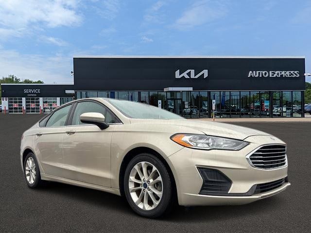 2019 Ford Fusion Hybrid SE