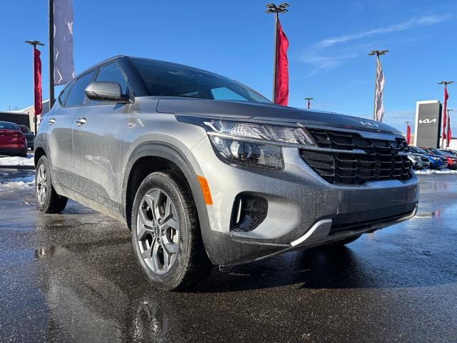 2024 Kia Seltos LX's photo