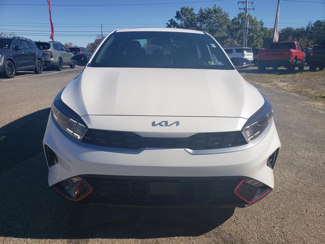 2024 Kia Forte GT-Line photo 2