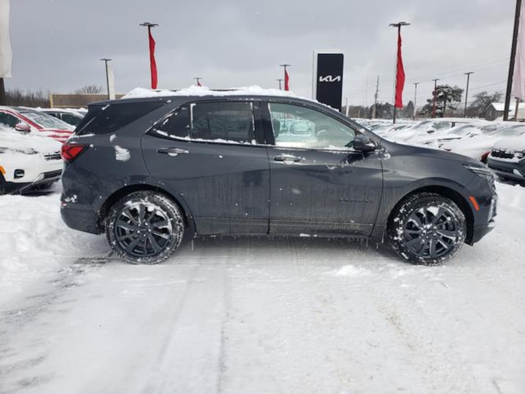 Used 2022 Chevrolet Equinox AWD RS SUV
