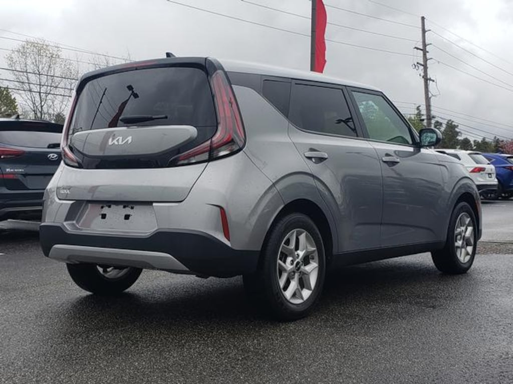 Certified 2024 Kia Soul LX IVT