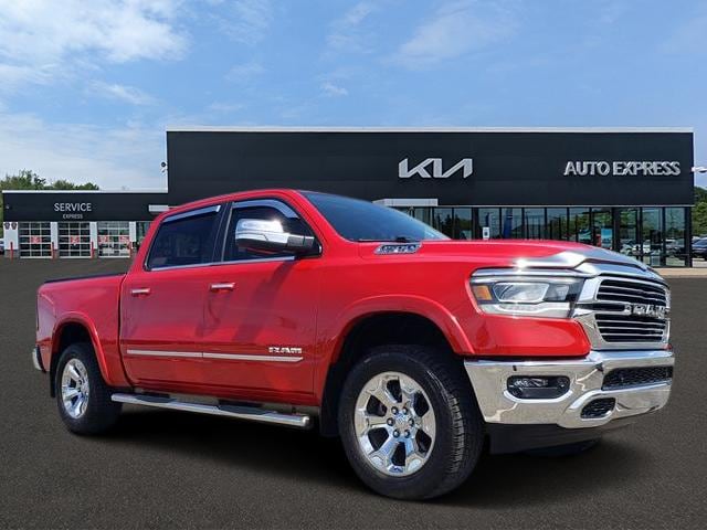 2022 RAM 1500 Laramie 4x4 Crew Cab 5'7's photo