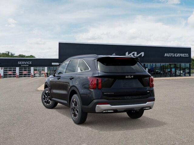 2026 Kia Sorento S photo 2