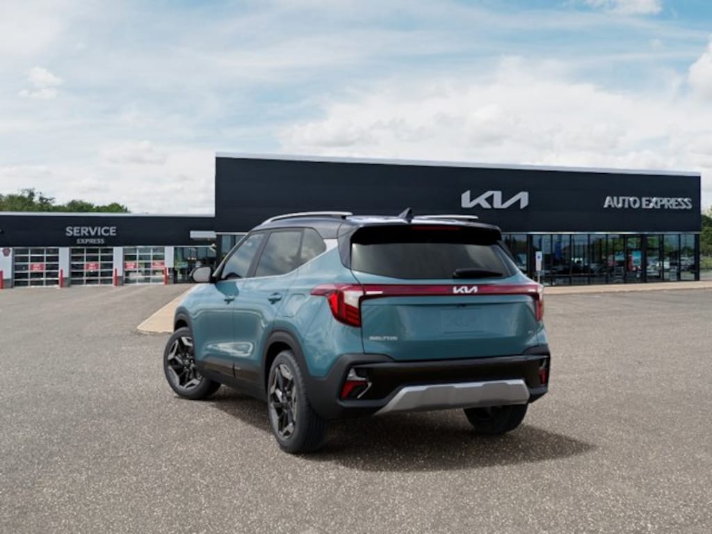 New 2026 Kia Seltos SX