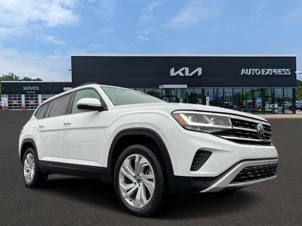 Used 2022 Volkswagen Atlas 3.6L V6 SE w/Technology 4MOTION SUV