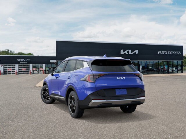 2026 Kia Sportage EX photo 3